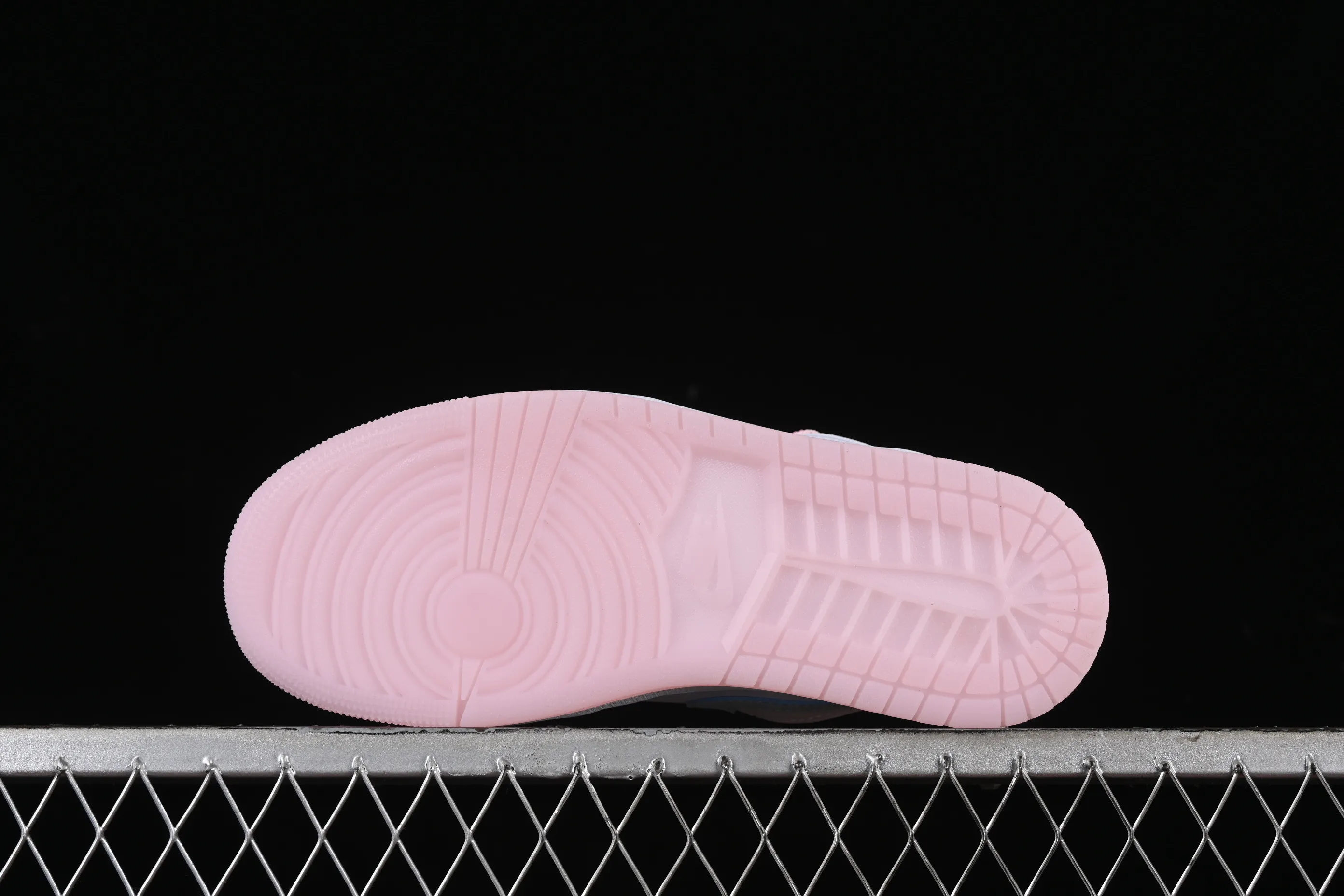 All categories Air Jordan Jordan series basketball shoes Air Jordan 1 Low G version pure original Air Jordan 1 Low SE AJ1 Joe 1 paw print low-top cultural casual sneakers HM3706-141